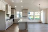 3005 Rock View Dr - Photo 4