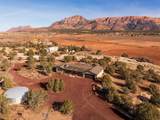2591 Desert Dr - Photo 37
