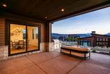 1746 Thompson Peak Cir - Photo 38