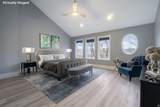 468 E St - Photo 24