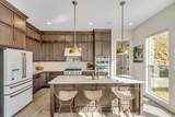 1701 Oakridge Cir - Photo 8