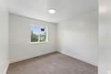 1621 Angel St - Photo 9