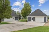 3136 2400 St - Photo 31