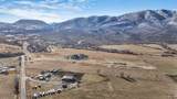988 High Meadow Cir - Photo 7