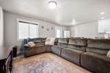 371 2050 - Photo 10