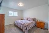 2148 660 NORTH Cir - Photo 12