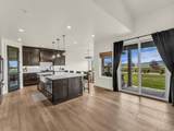 943 Hart Loop - Photo 10
