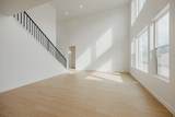 2915 Kingbird Dr - Photo 5
