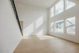 2915 Kingbird Dr - Photo 6