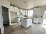 377 Sapphire Dr - Photo 4