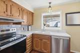 1441 Ellendale Ave - Photo 9