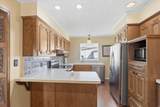 1441 Ellendale Ave - Photo 10