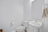 586 Hill View Dr - Photo 15