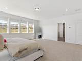 563 Founders Blvd - Photo 17