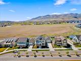 563 Founders Blvd - Photo 4
