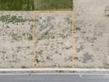 677 2450 - Photo 2