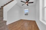 399 Pacific Dr - Photo 6
