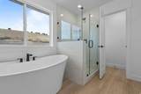 912 Crest Dale Lane Ln - Photo 19