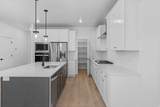 912 Crest Dale Lane Ln - Photo 8