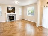 2001 Fielding Ln - Photo 2