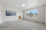 902 Romsey Ct - Photo 30