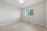 902 Romsey Ct - Photo 35