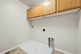 902 Romsey Ct - Photo 38