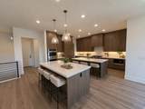 636 Vandalay Ln - Photo 9