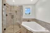 1506 Lakeview Dr - Photo 10