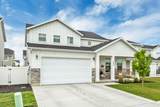 3092 Edgewater Cv - Photo 2
