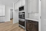 79 Glen Way - Photo 8