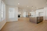 2905 Kingbird Dr - Photo 3