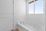 1380 2350 - Photo 14