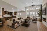 728 Mountain Rd - Photo 5