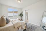 6710 Shawow Peak Rd - Photo 17
