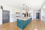 353 Barlow Ct - Photo 10