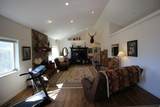 19638 Buckskin Cir - Photo 12