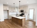 7029 Lake Ave - Photo 13