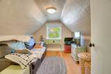 218 Center St - Photo 22