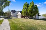 2482 Adelaide Dr - Photo 3