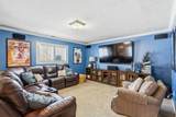 2114 Surrey Cir - Photo 37