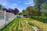 2114 Surrey Cir - Photo 55