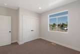 1026 20 - Photo 26