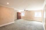 982 1700 - Photo 23