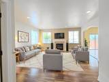 2828 Chestnut St - Photo 6