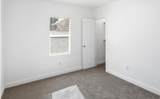 619 28 TH St - Photo 19