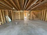 1077 Summit View Dr - Photo 5