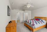1366 Fox Pointe Dr - Photo 23