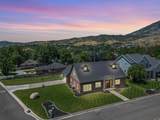 623 Patterson Ln - Photo 3