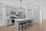 2402 Sunmore Way - Photo 17
